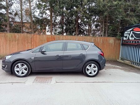 VAUXHALL ASTRA 2.0 CDTi ecoFLEX SRi Euro 5 (s/s) 5dr