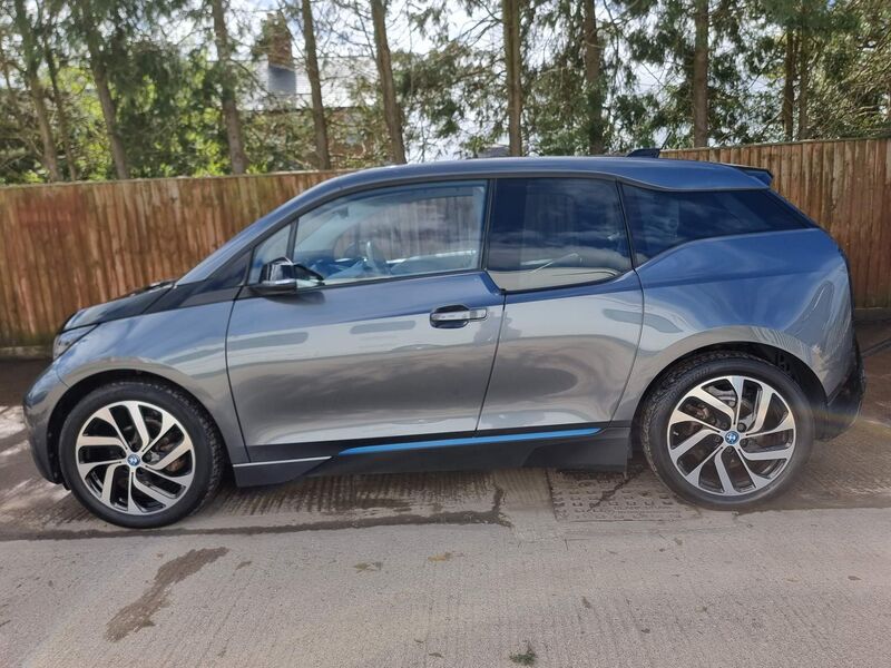 BMW I3