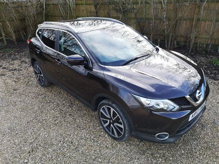 NISSAN QASHQAI 1.6 dCi Tekna Xtronic CVT 5dr