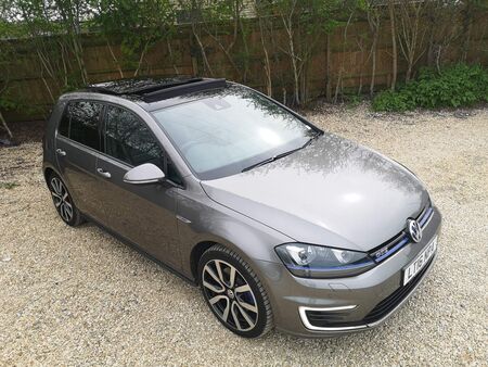 VOLKSWAGEN GOLF 1.4 TSI BlueMotion Tech GTE Nav DSG ss 5dr