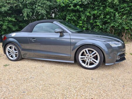 AUDI TT 2.0 TDI S line Roadster S Tronic quattro 2dr