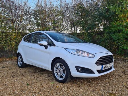 FORD FIESTA 1.0T EcoBoost Zetec (s/s) 3dr