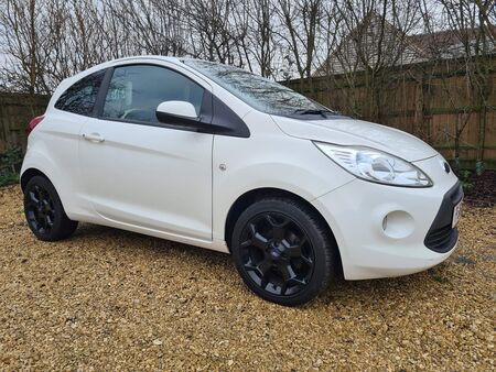 FORD KA 1.2 Zetec White Edition (s/s) 3dr