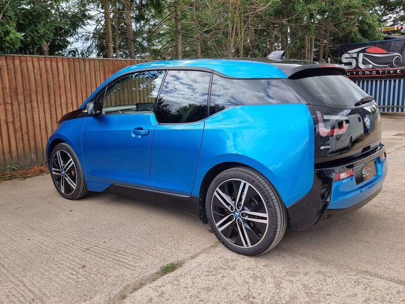 BMW I3