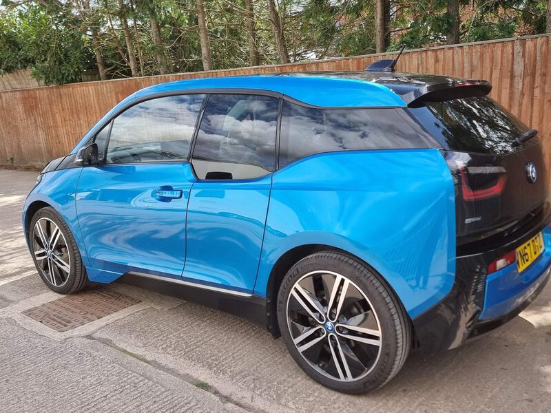 BMW I3